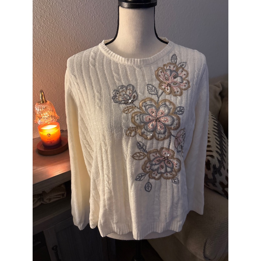 Alfred Dunner Medium Floral Embellished Knit Sweater Cream Cable Knit